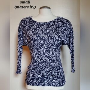 Small Old Navy Maternity Top
